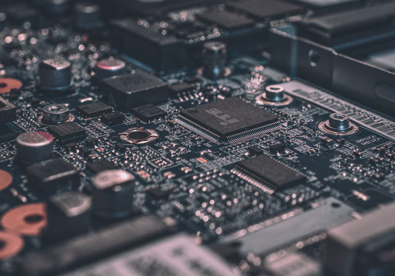 Placa madre de computadora con componentes electrónicos